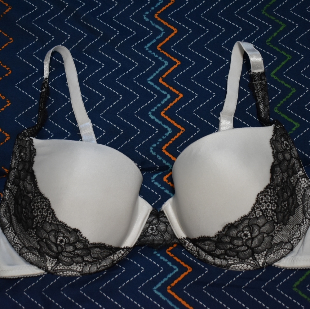 Wonderbra Push Up Bra
